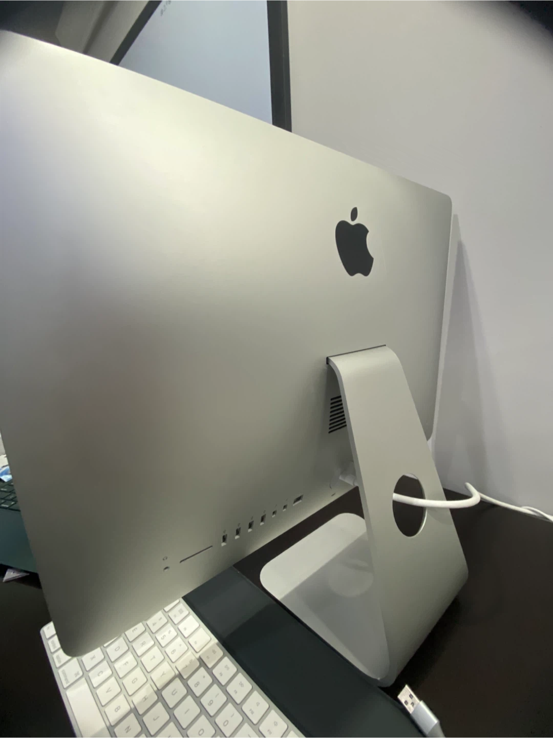 Apple iMac Desktop Computer - photo 2