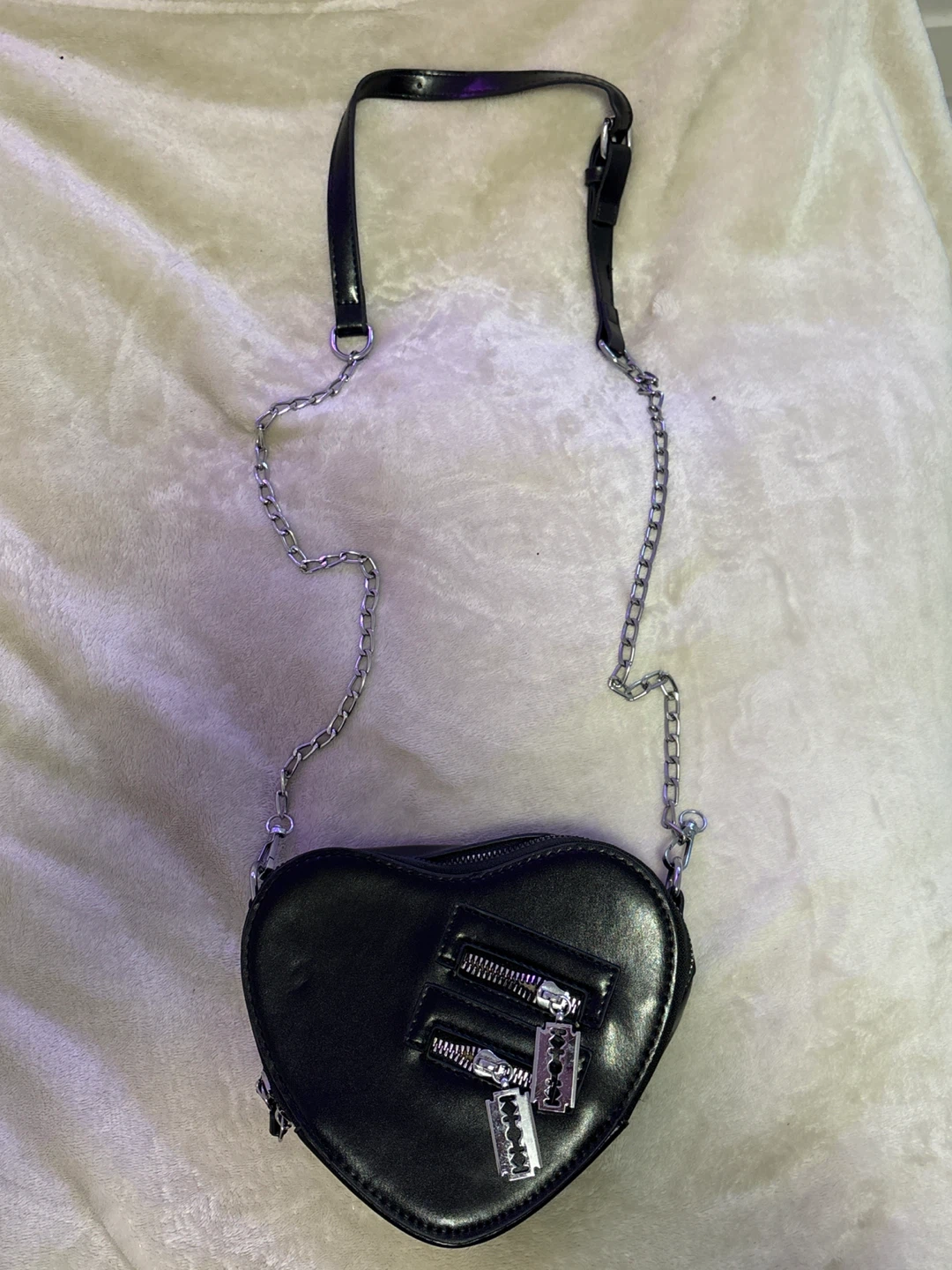 Black Heart Purse with Chain Strap