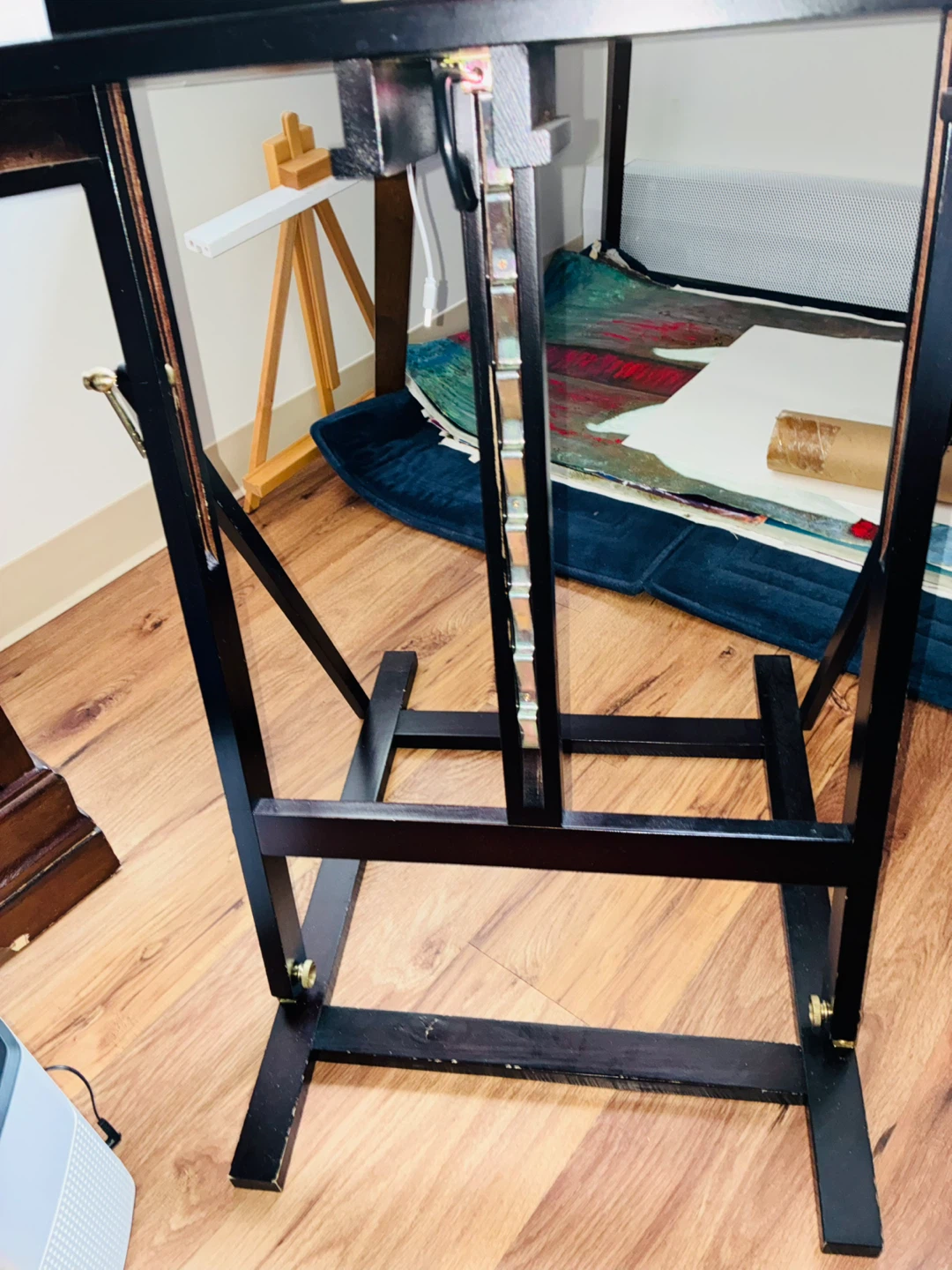 Black Wood Art Easel