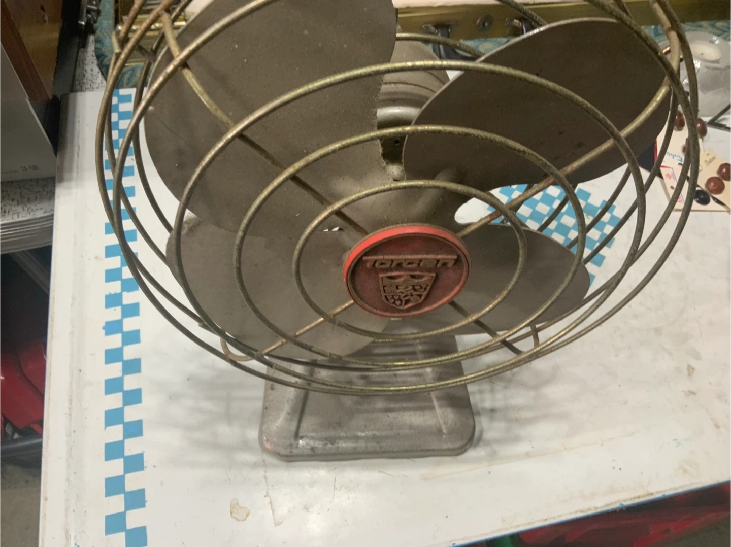 Vintage Emerson Oscillating Desk Fan