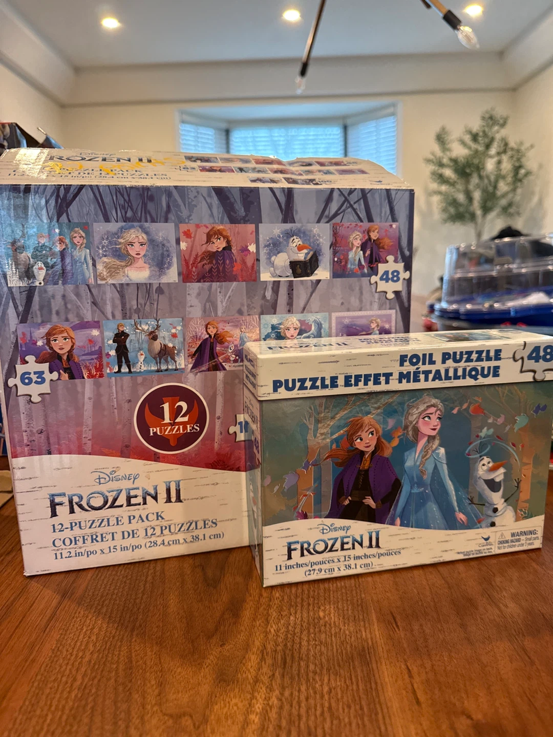 Disney Frozen II 12-Puzzle Pack & Foil Puzzle
