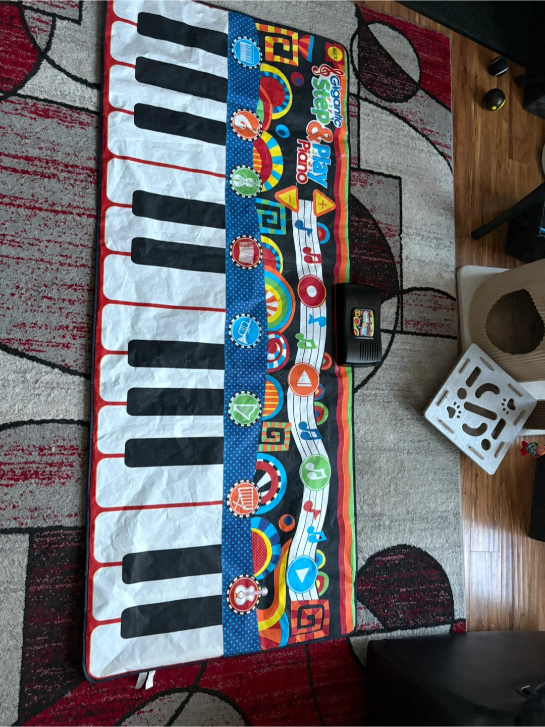 Step & Play Gigantic Piano Mat