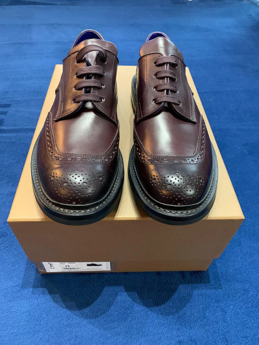 Authentic Burberry Wingtip Brogues. Size 13US - photo 2
