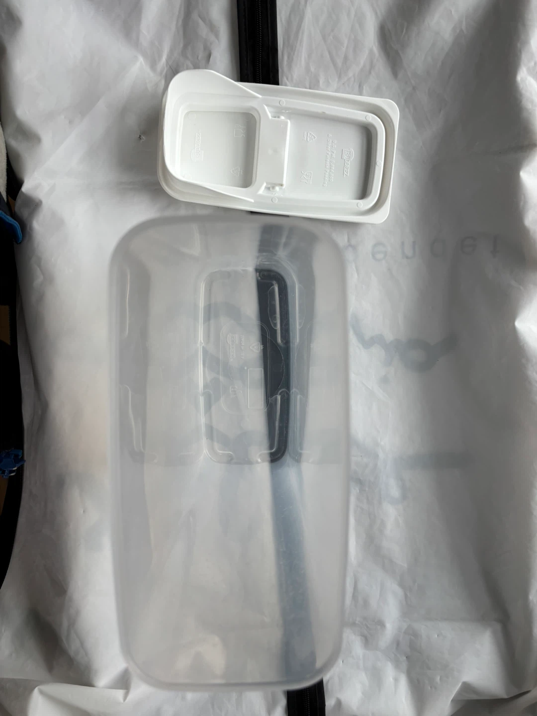 Clear Plastic Cereal Storage Container with White Lid - photo 2