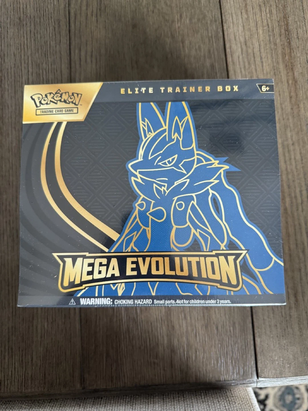 Pokemon Mega Evolution Elite Trainer Box