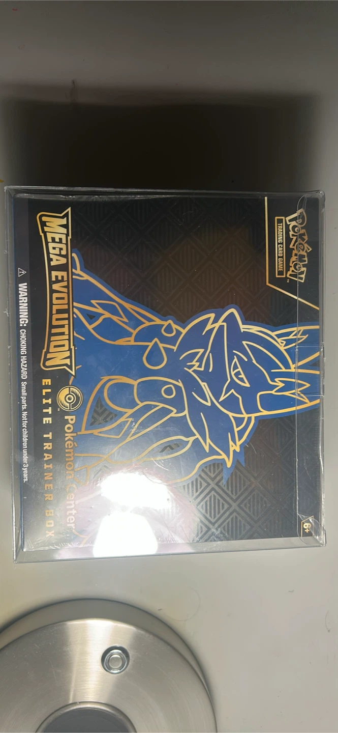 Pokemon Mega Evolution Elite Trainer Box - photo 2