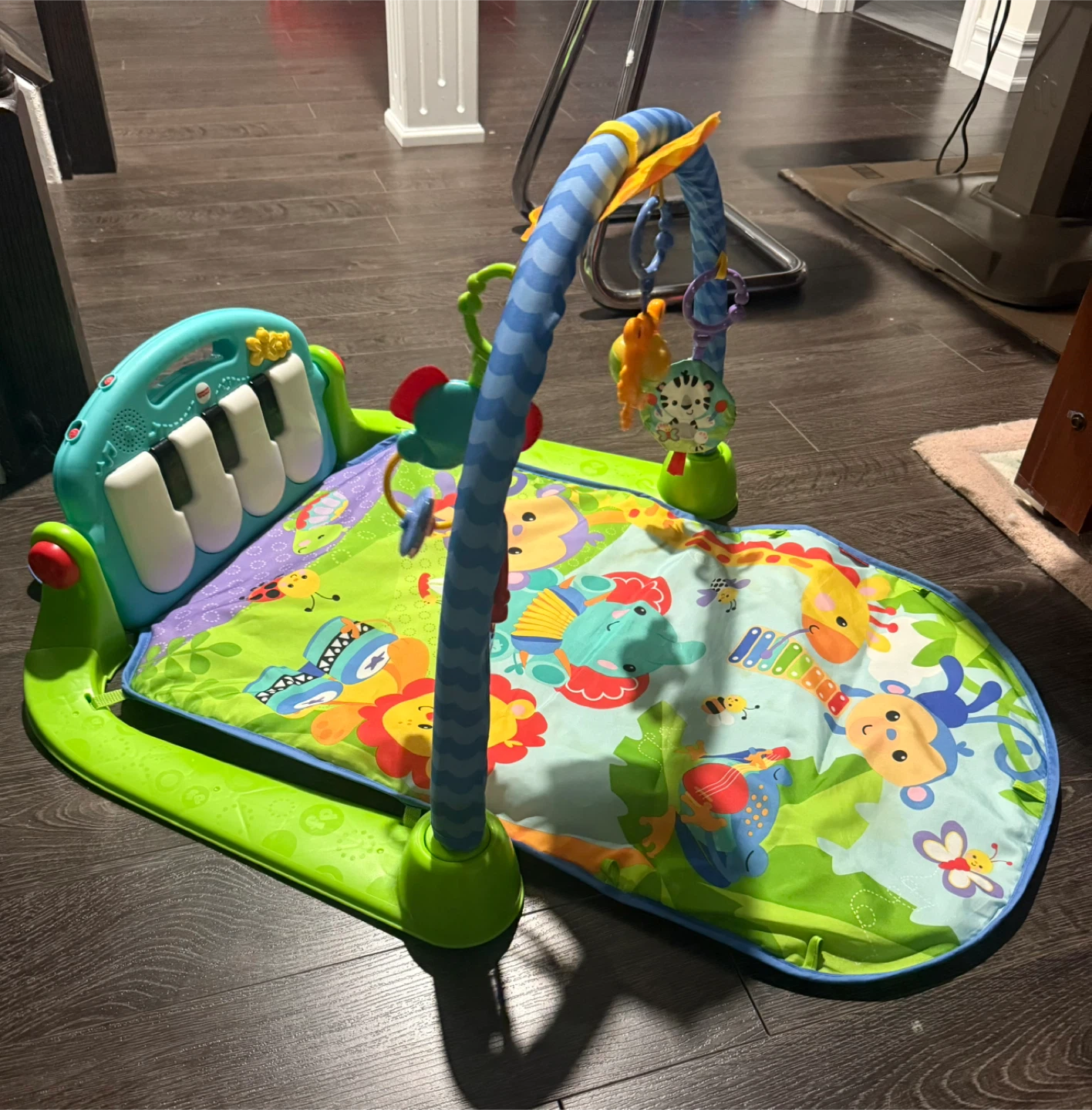 Fisher-Price Deluxe Kick & Play Piano Gym
