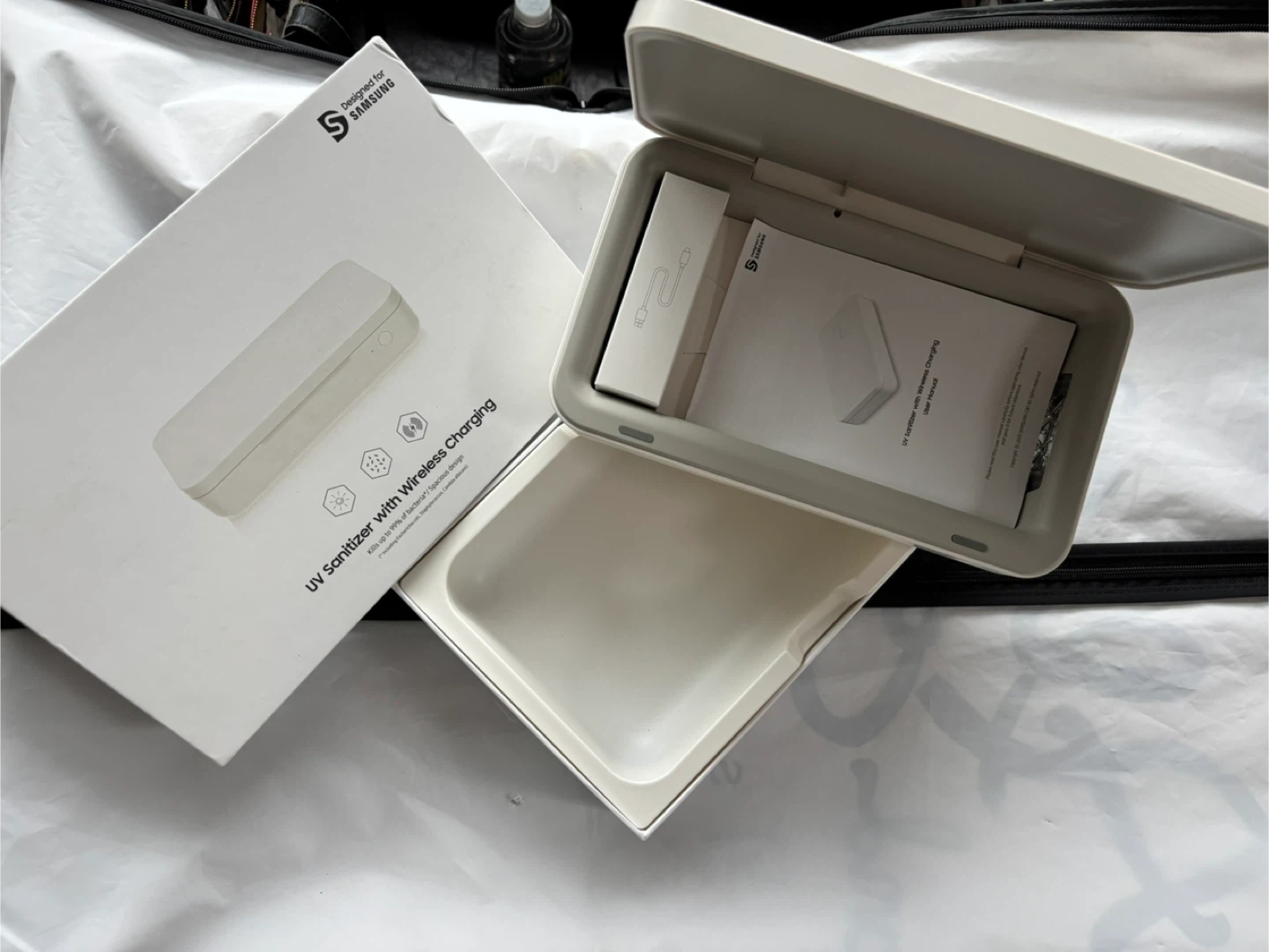 Samsung UV Sanitizer with Wireless Charging - photo 3
