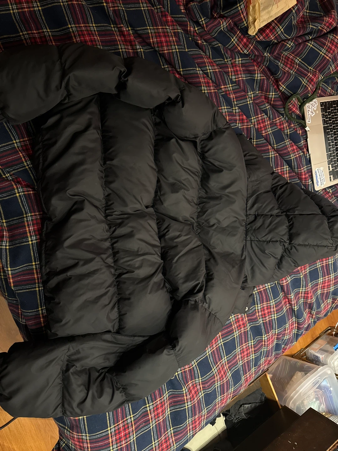Black puffer w Hood - photo 4