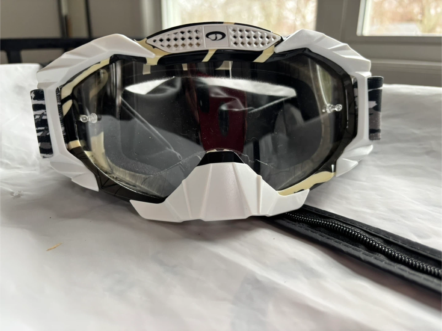 6D Helmet Goggles