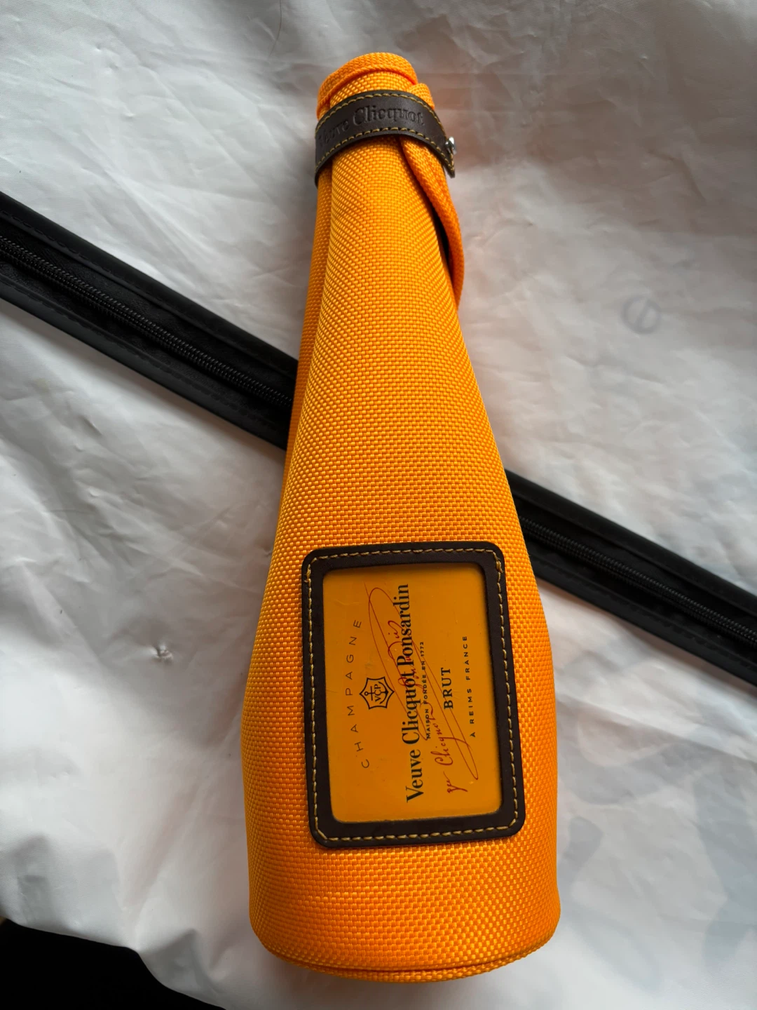 Veuve Clicquot Brut Champagne Bottle Bag - photo 3