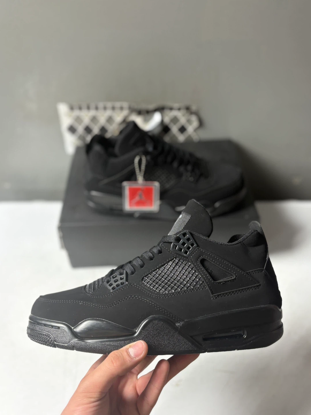 Air Jordan 4 Retro Black Cat Sneakers