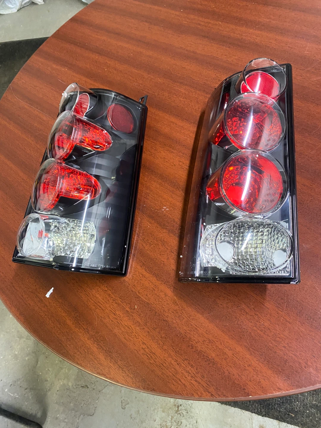 Tail Light GMC Savana