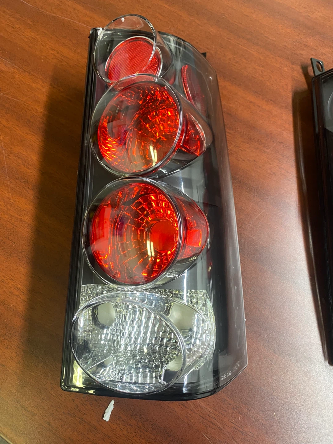 Tail Light GMC Savana - photo 4