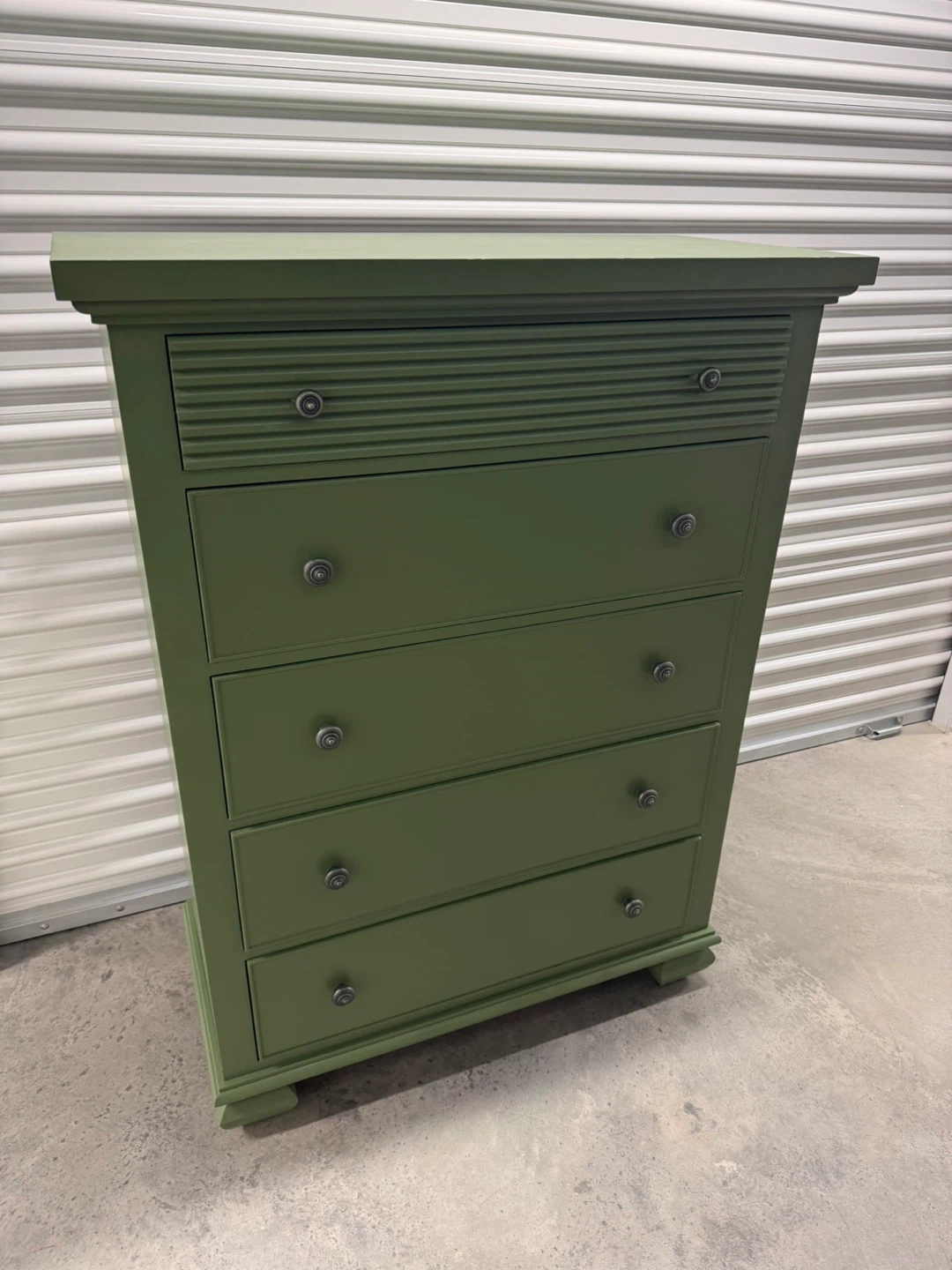 🚨Free Delivery NJ/NY Avocado Solid Wood Dresser - 5 Drawers - photo 2