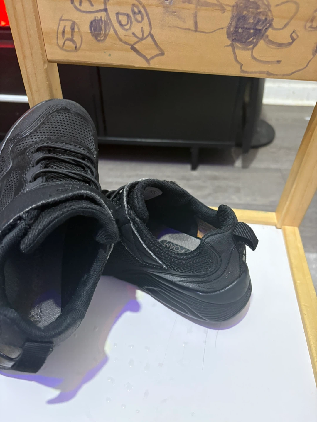 Skechers Black Velcro Sneakers - photo 3
