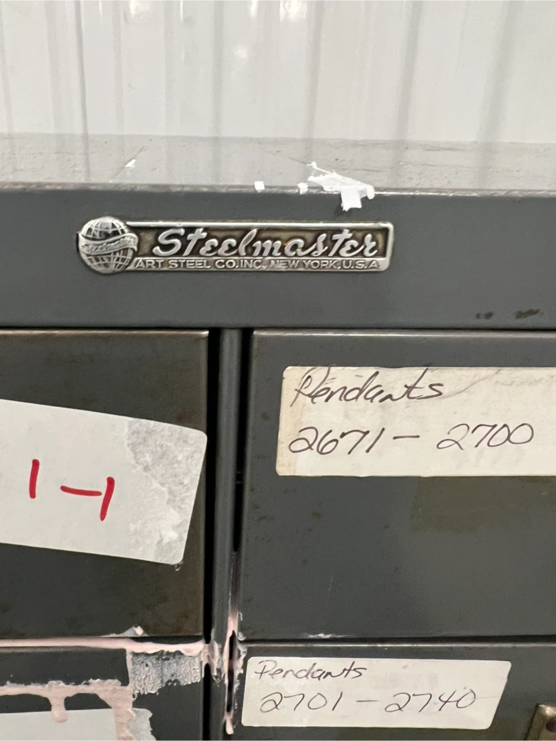 Steelmaster Grey Metal 20-Drawer Cabinet - photo 3