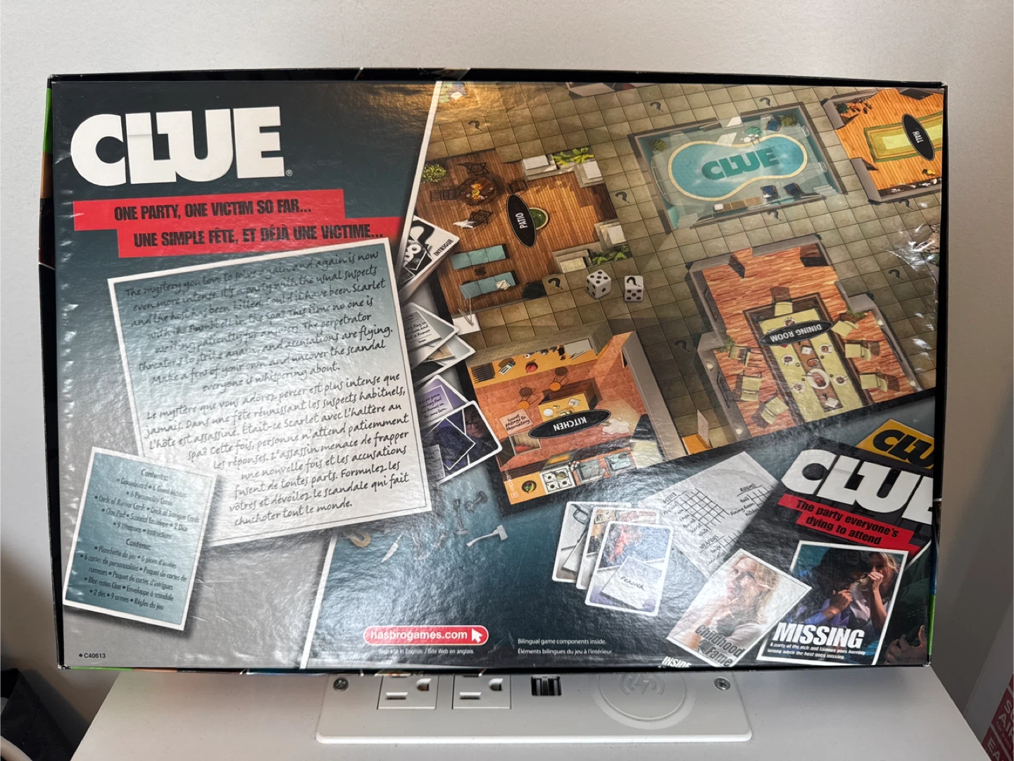 CLUE Discover the Secrets Board Game - photo 3