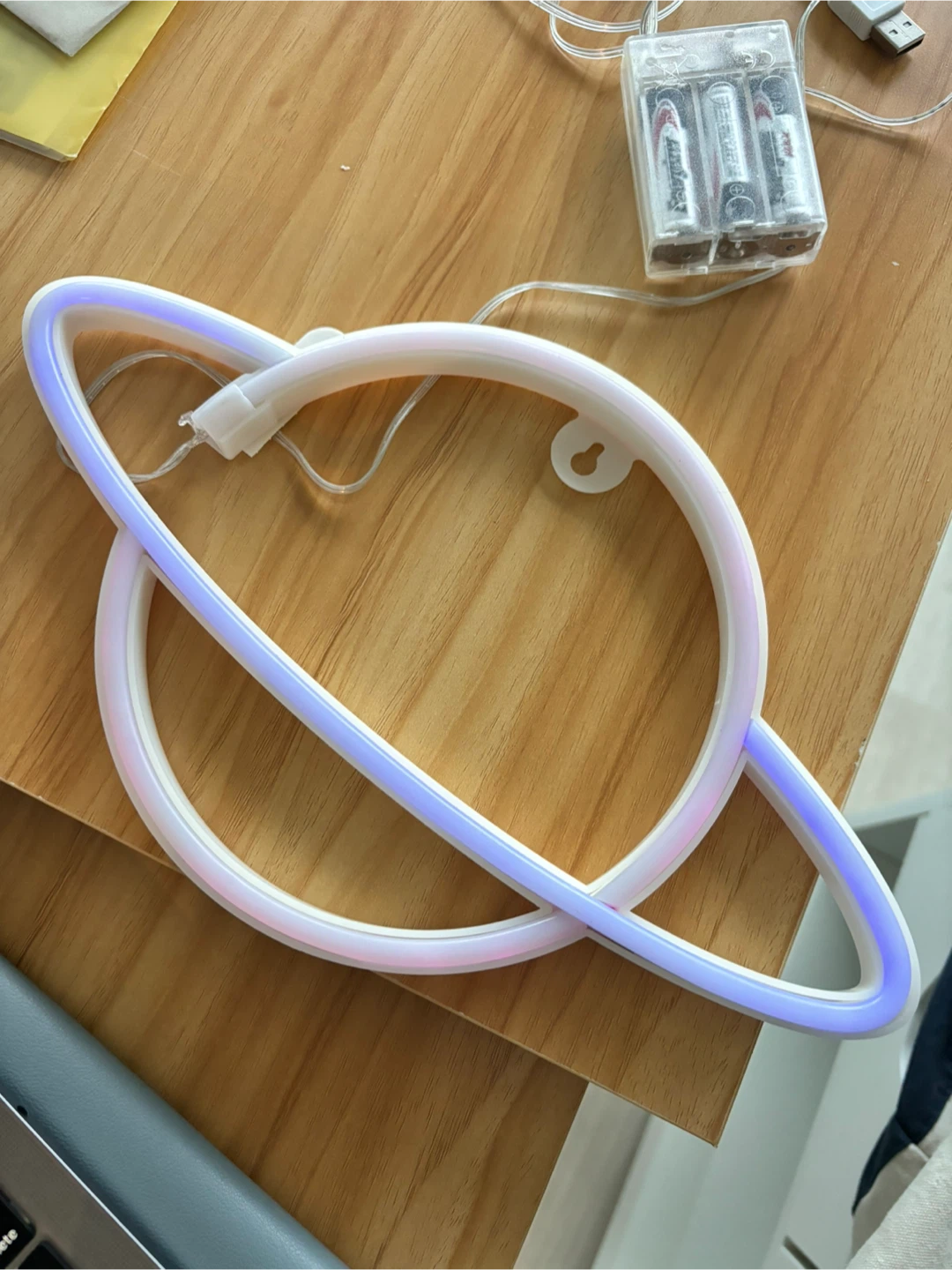 Planet Neon Light with Battery Pack