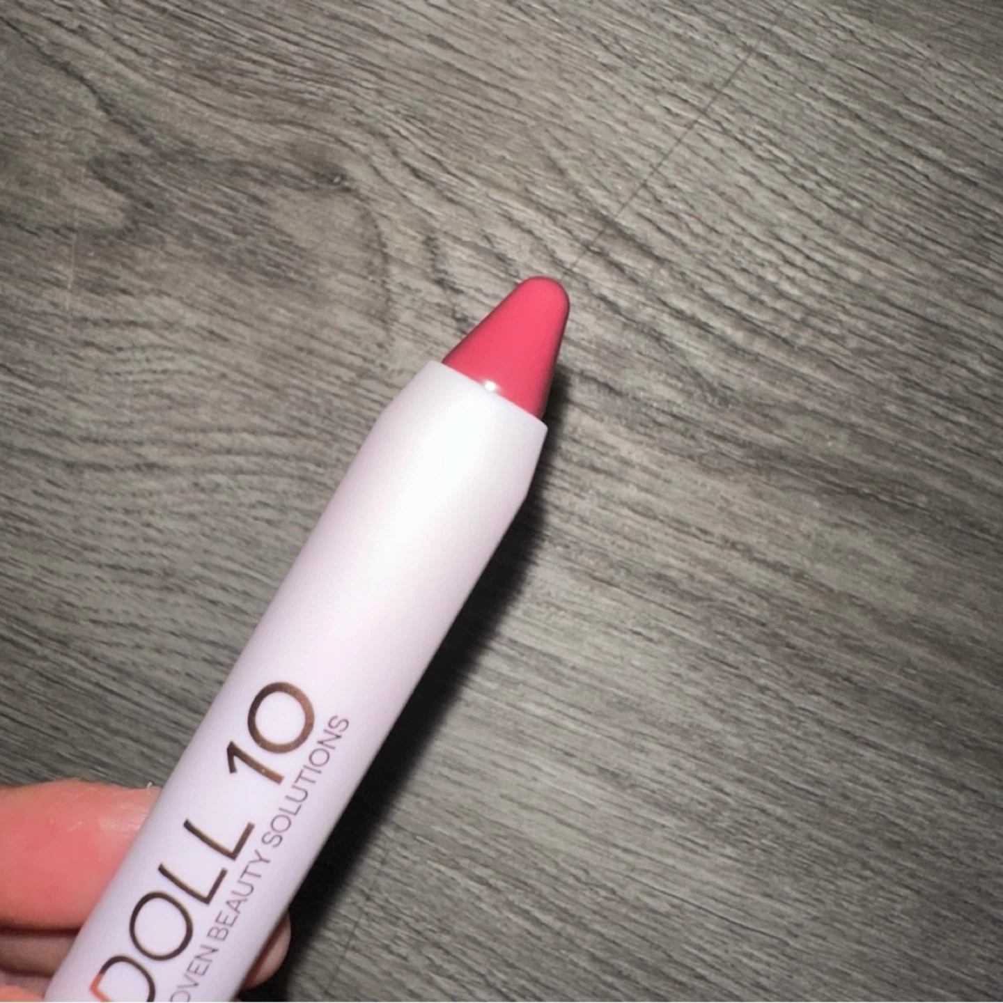 DOLL 10 Shade I Can! Lip Crayon Blush & Lip 1pc - photo 3