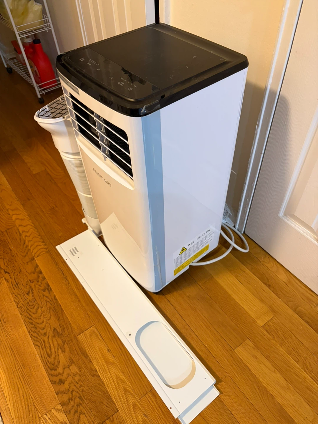 Frigidaire Portable Air Conditioner - photo 3
