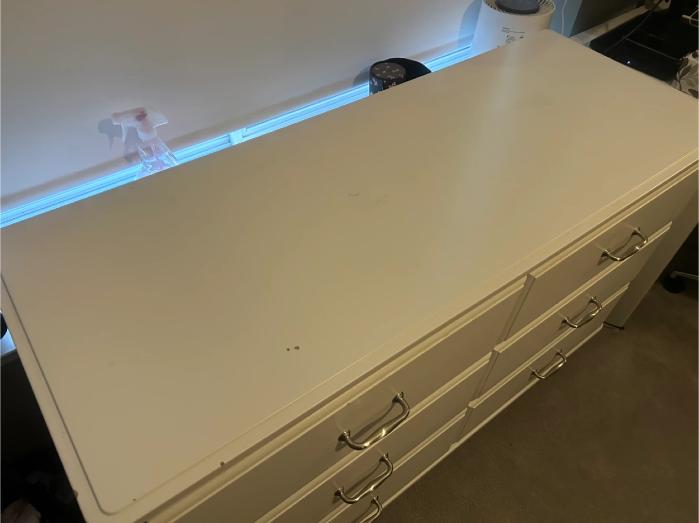 White Six-Drawer Dresser - pending pick up - photo 2