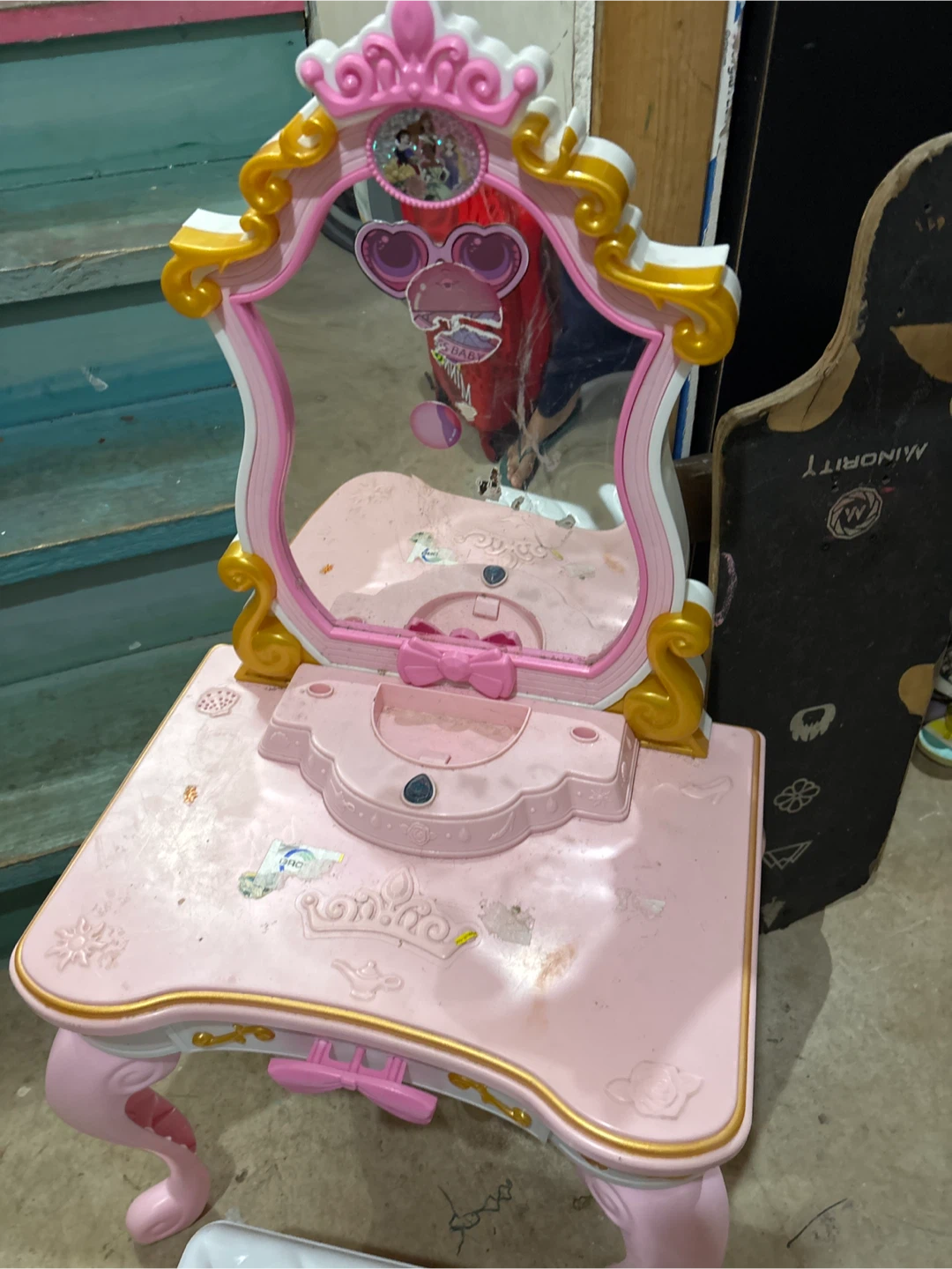 Pink Toy Vanity with Stool - photo 2
