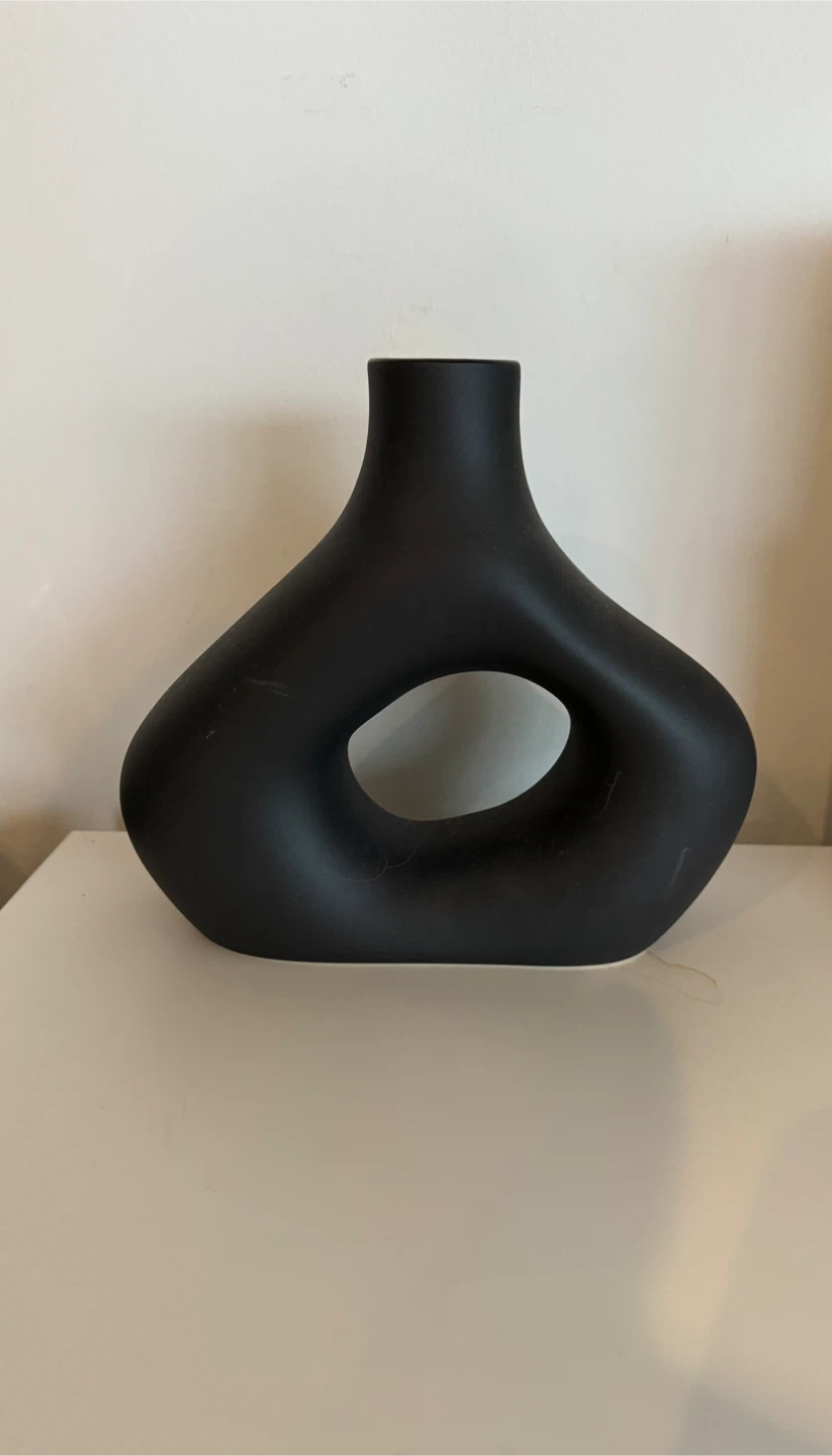 Black Modern Abstract Vase - photo 3