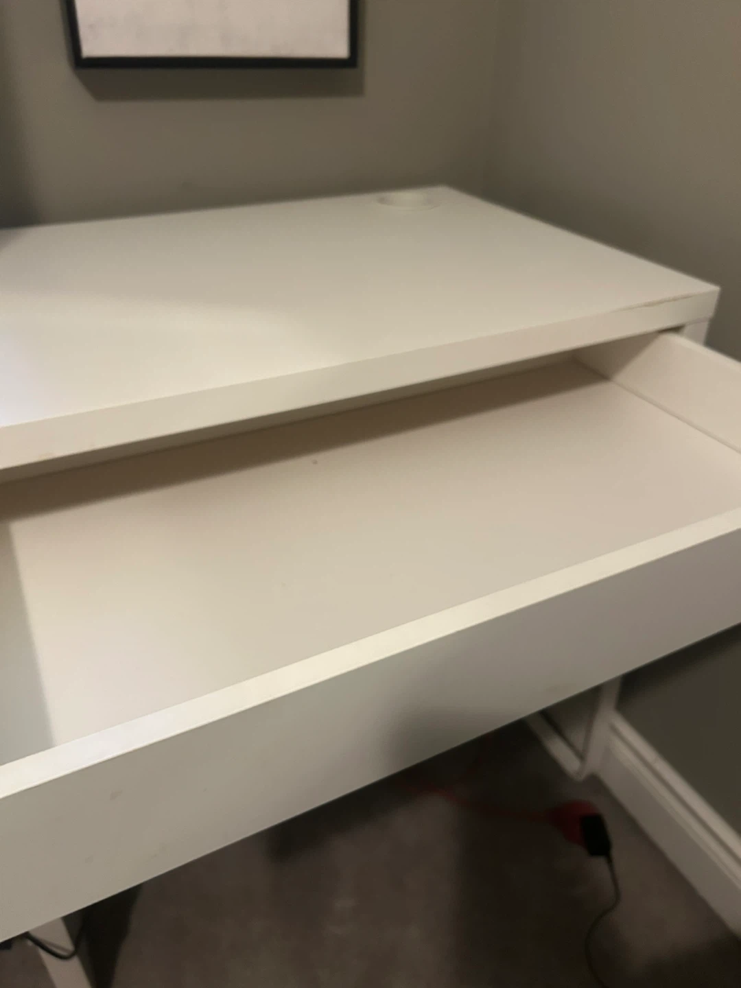 White Desk with Drawer - photo 3
