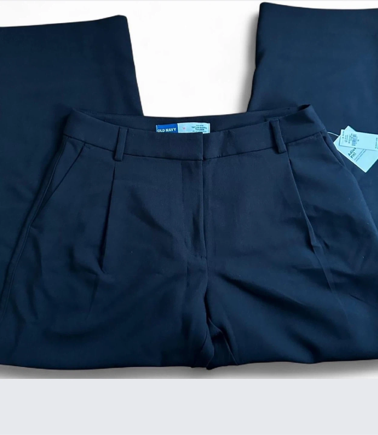 NEW Old Navy taylor barrel trouser, size 12
