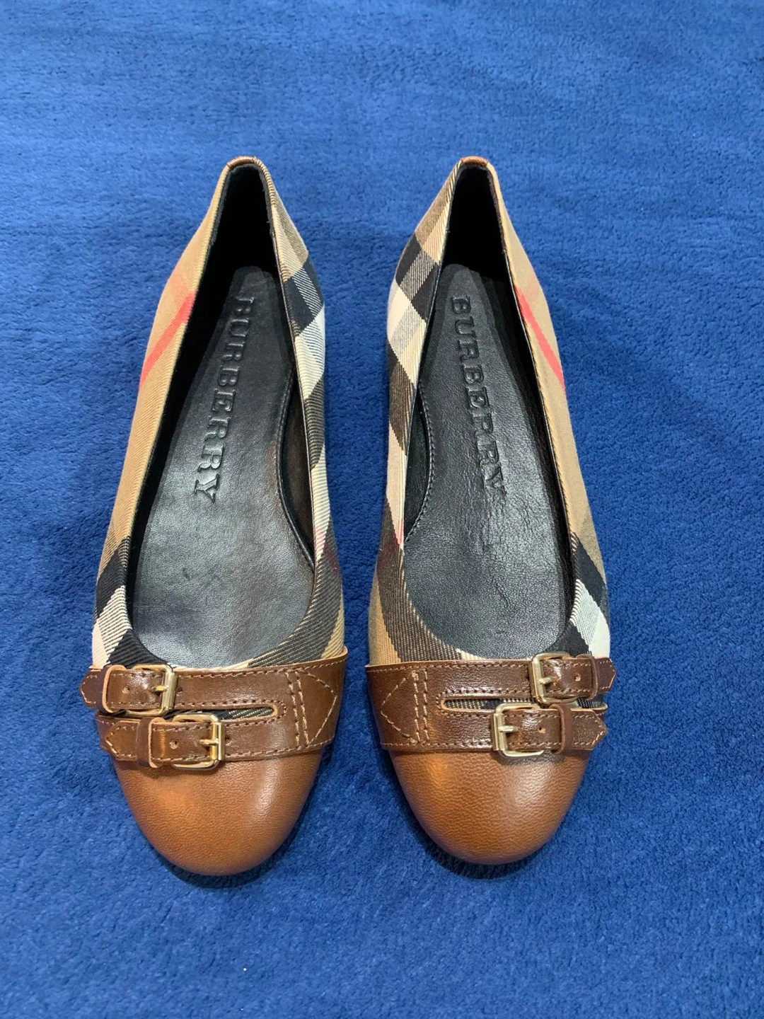 Authentic Burberry Nova Check Ballet Flats. Size 37