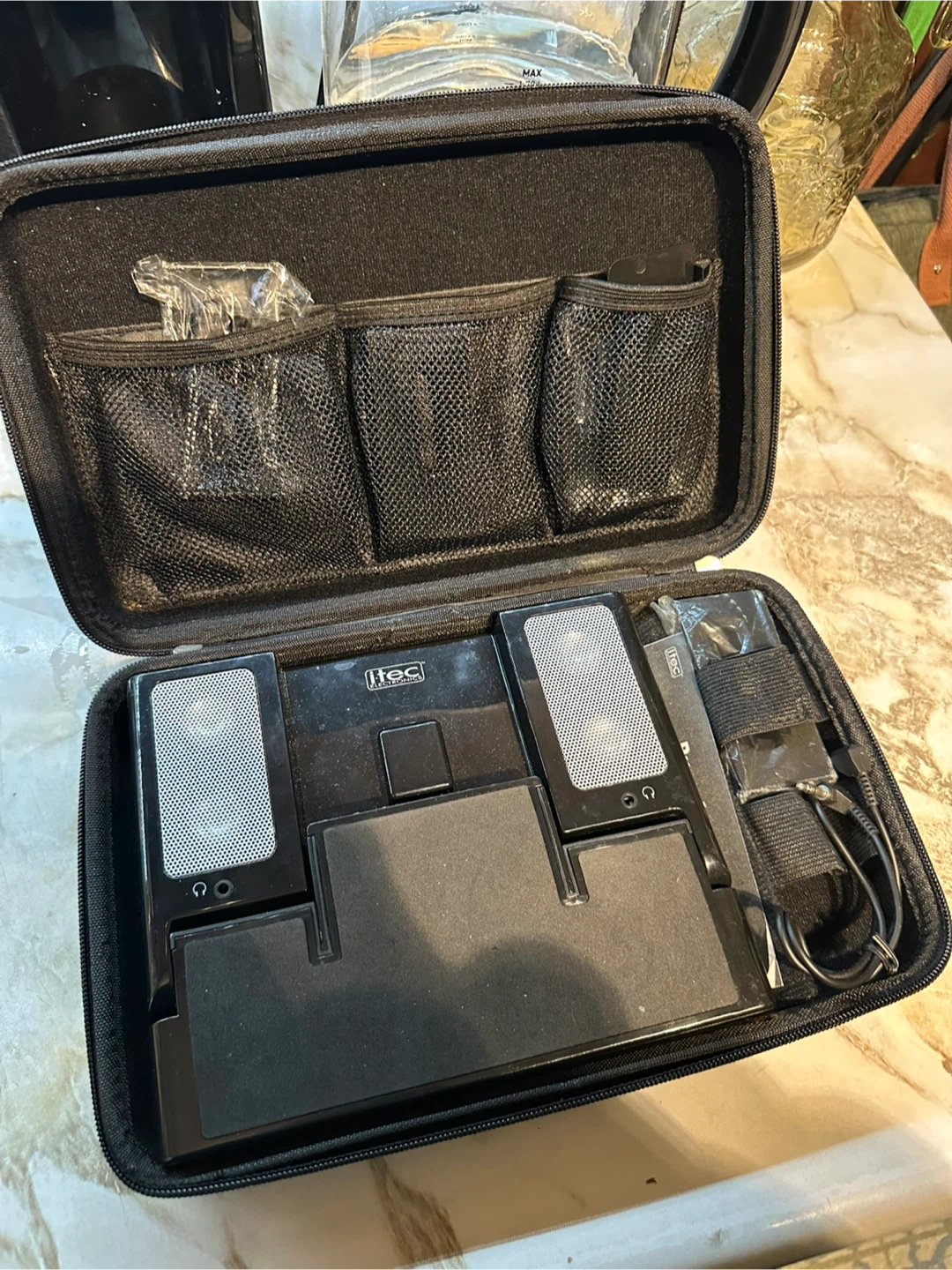 iTEC Pure Audio Sound System for iPod, Radio, Music, Video - photo 2