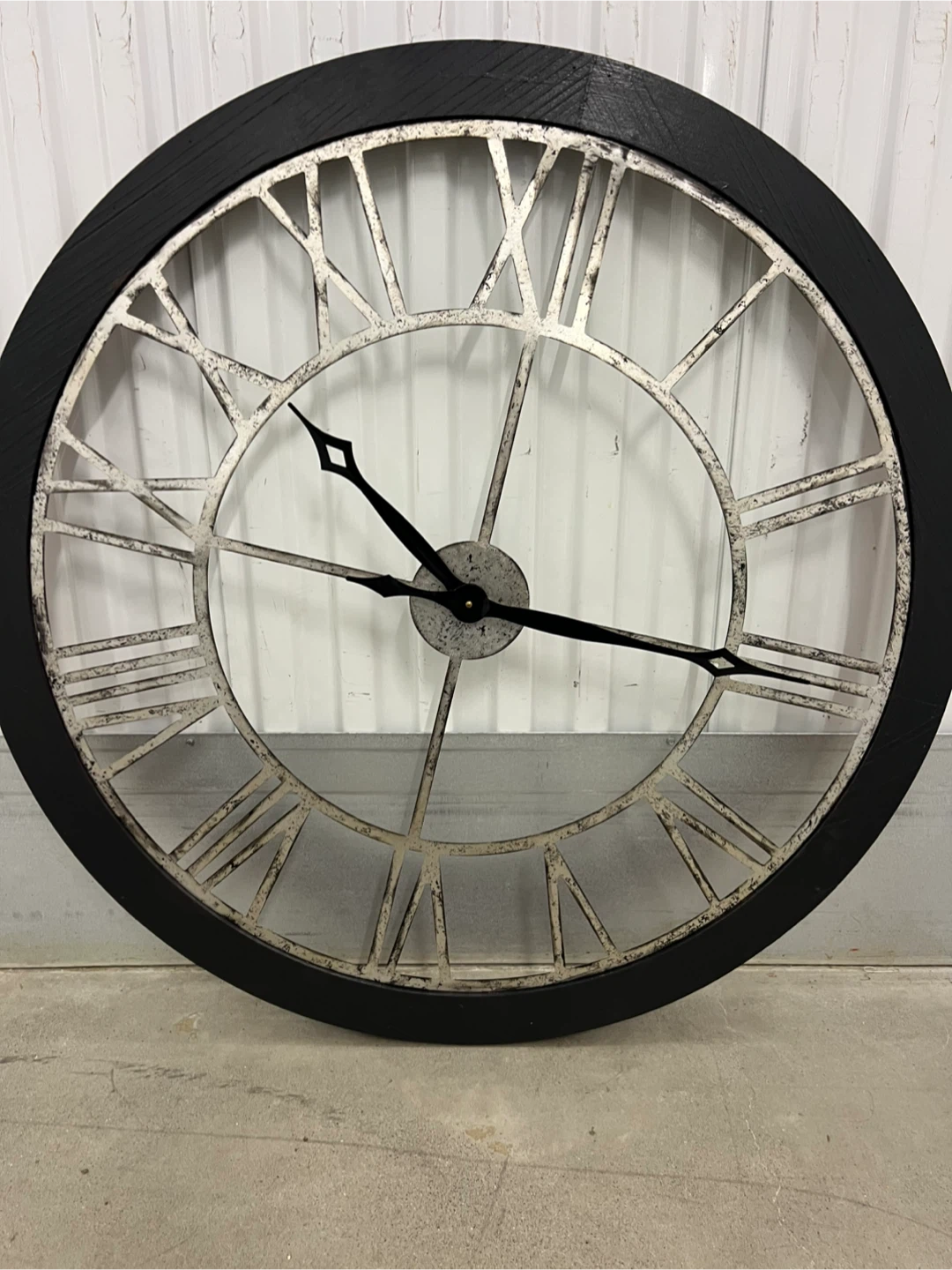 Large Hanging Wall Clock - photo 2