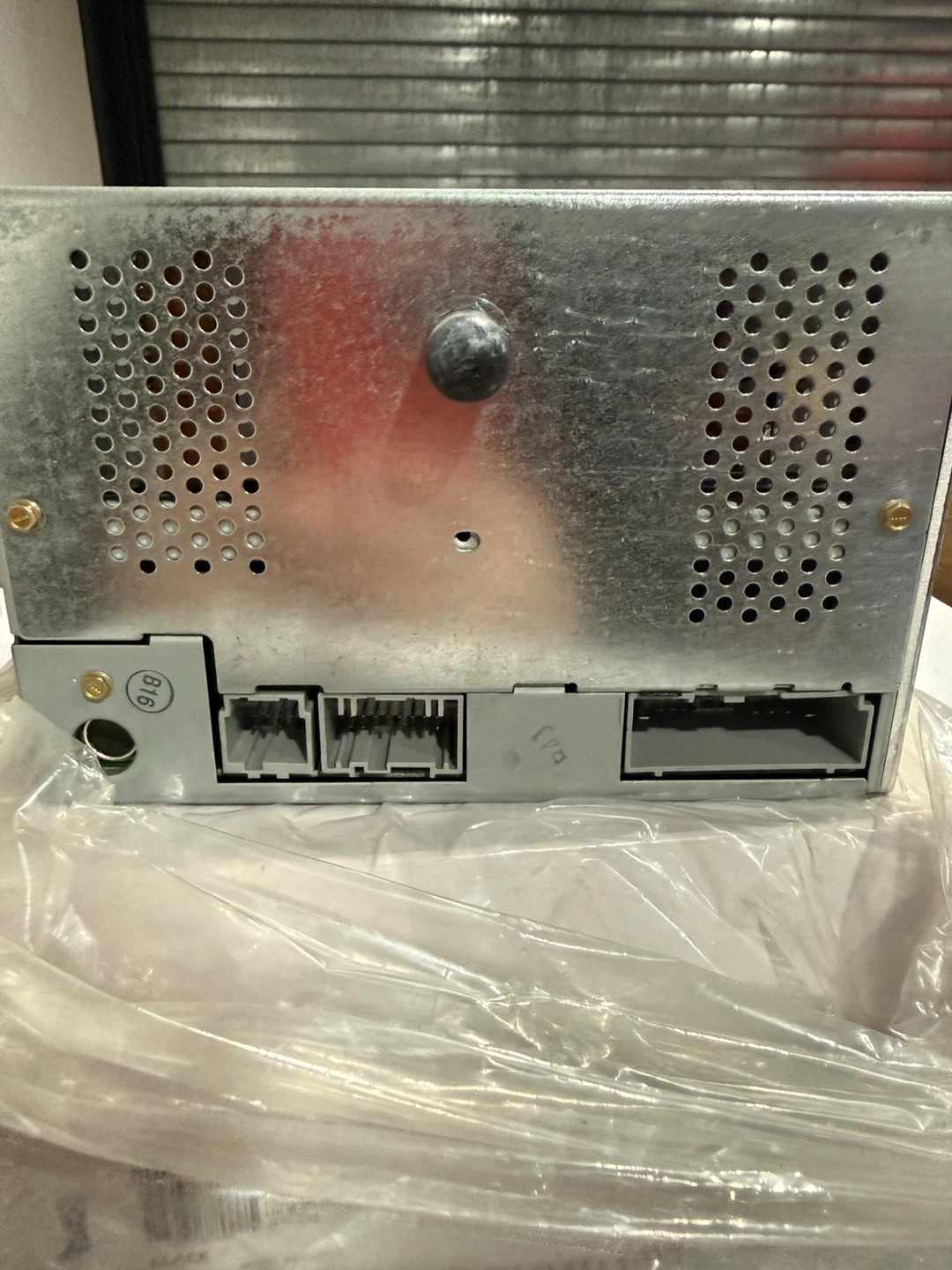 Ford CD-6 MP3 Car Stereo Radio 6G1T-18C815-BC - photo 3