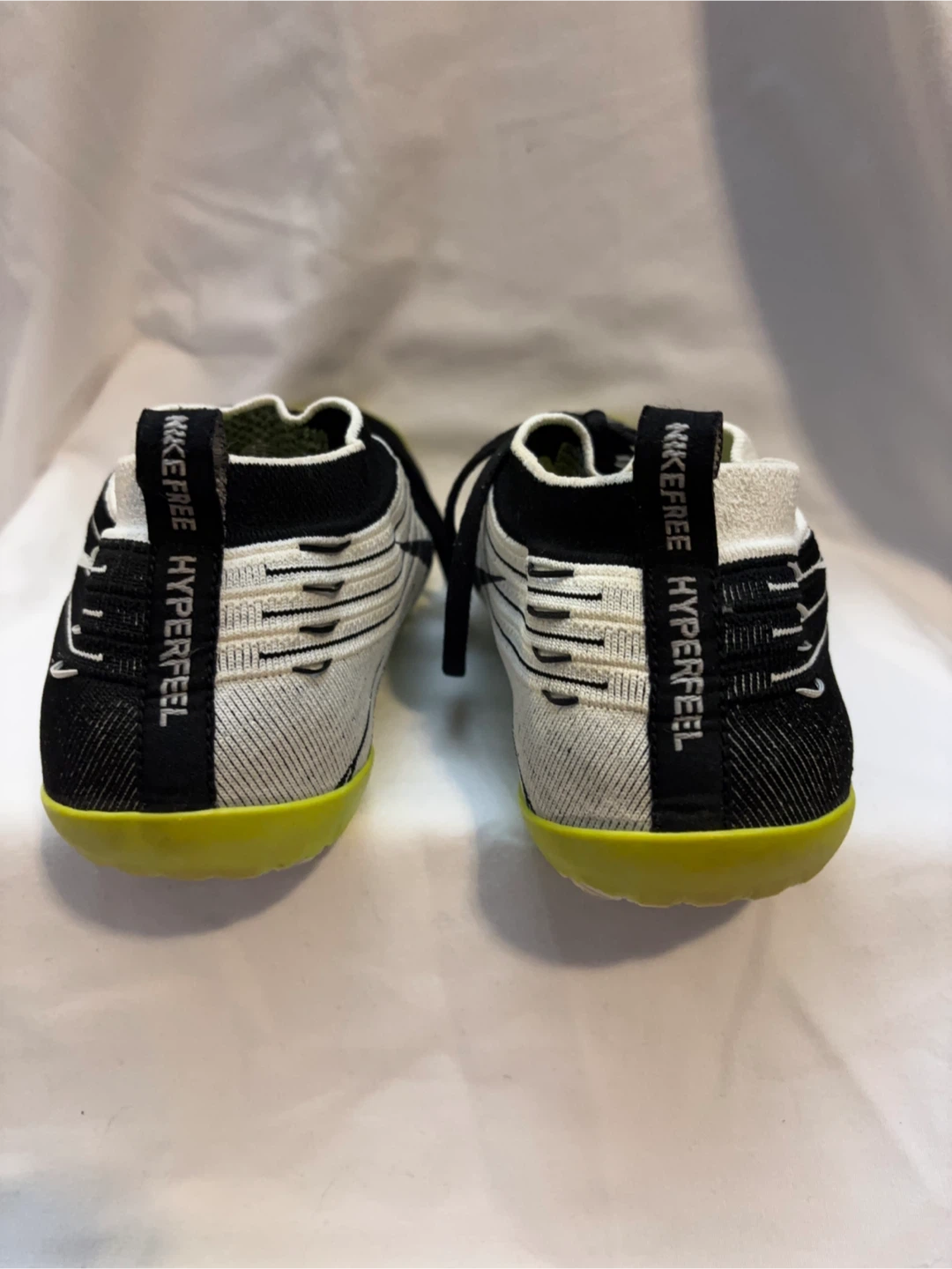 Nike Free Hyperfeel Run - Size 9 - photo 4