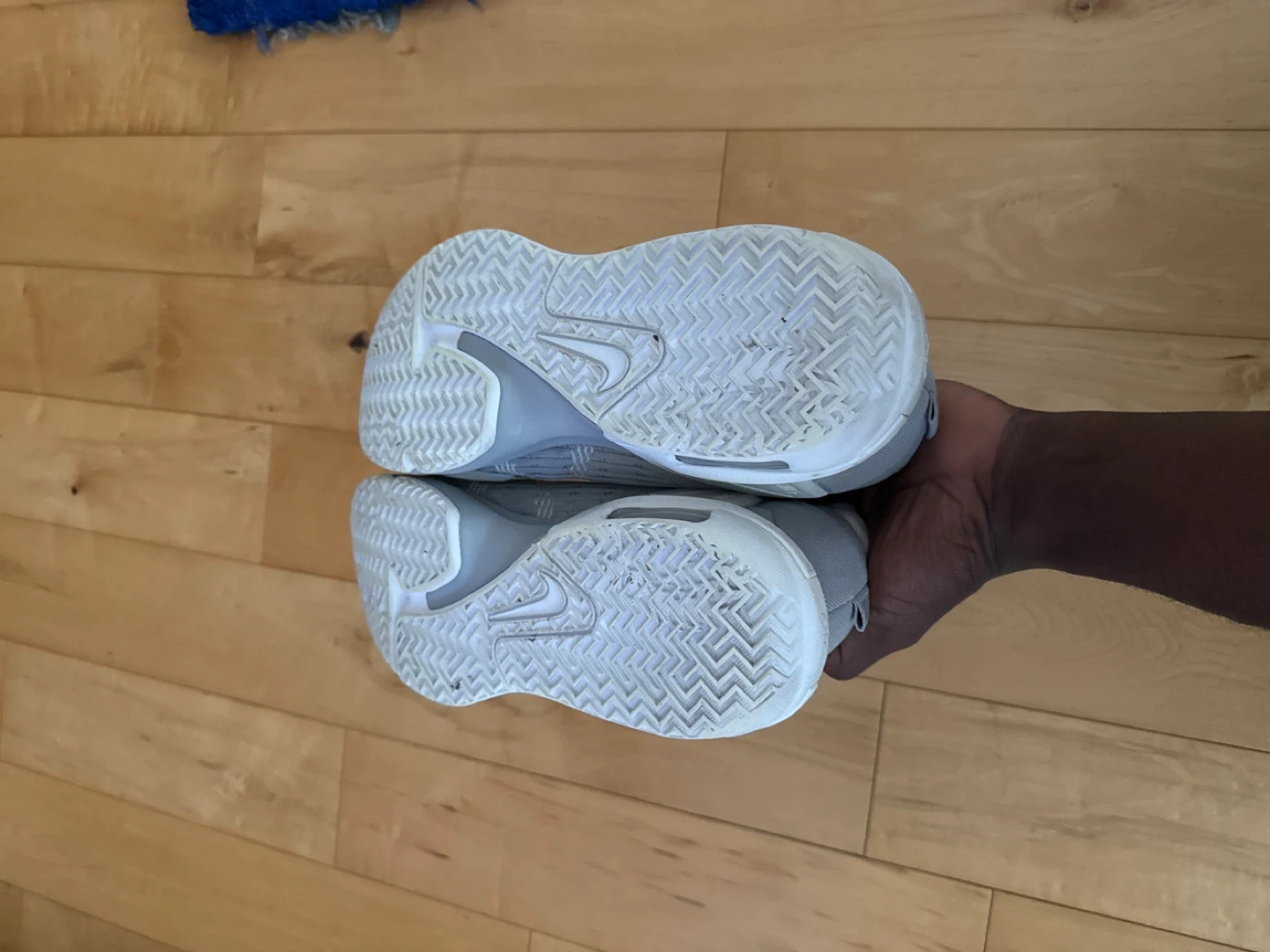 Nike LeBron 19 Low Basketball Shoes - photo 4
