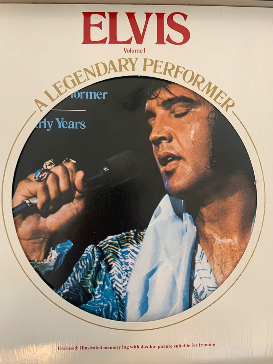 Elvis A Legendary Performer Vol 1 Vinyl LP Record - photo 2