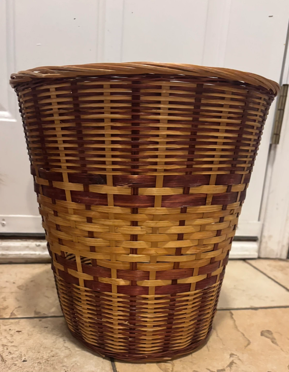 Matching waste baskets - photo 4