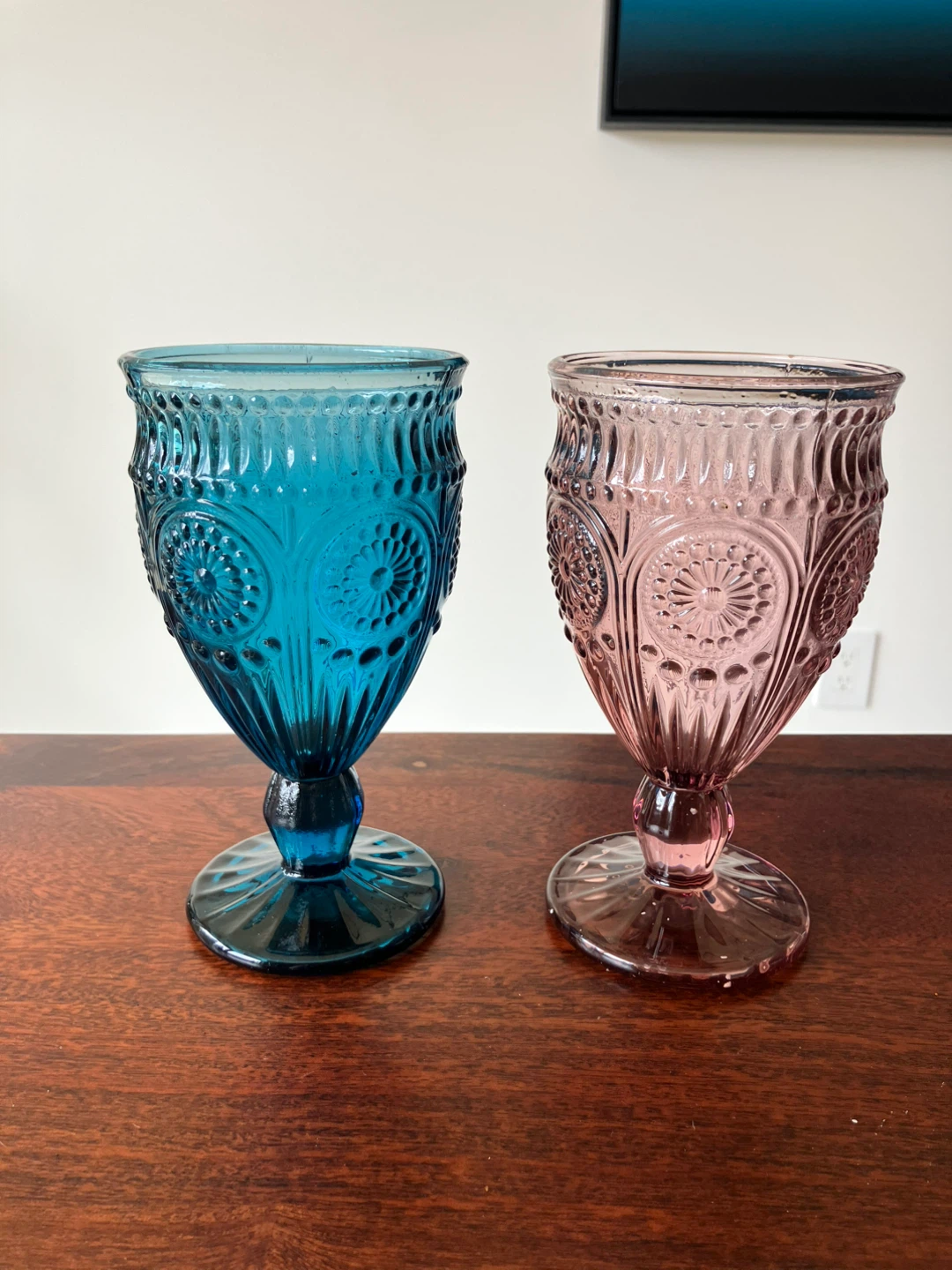 2 Coloured Vintage Glass Goblets