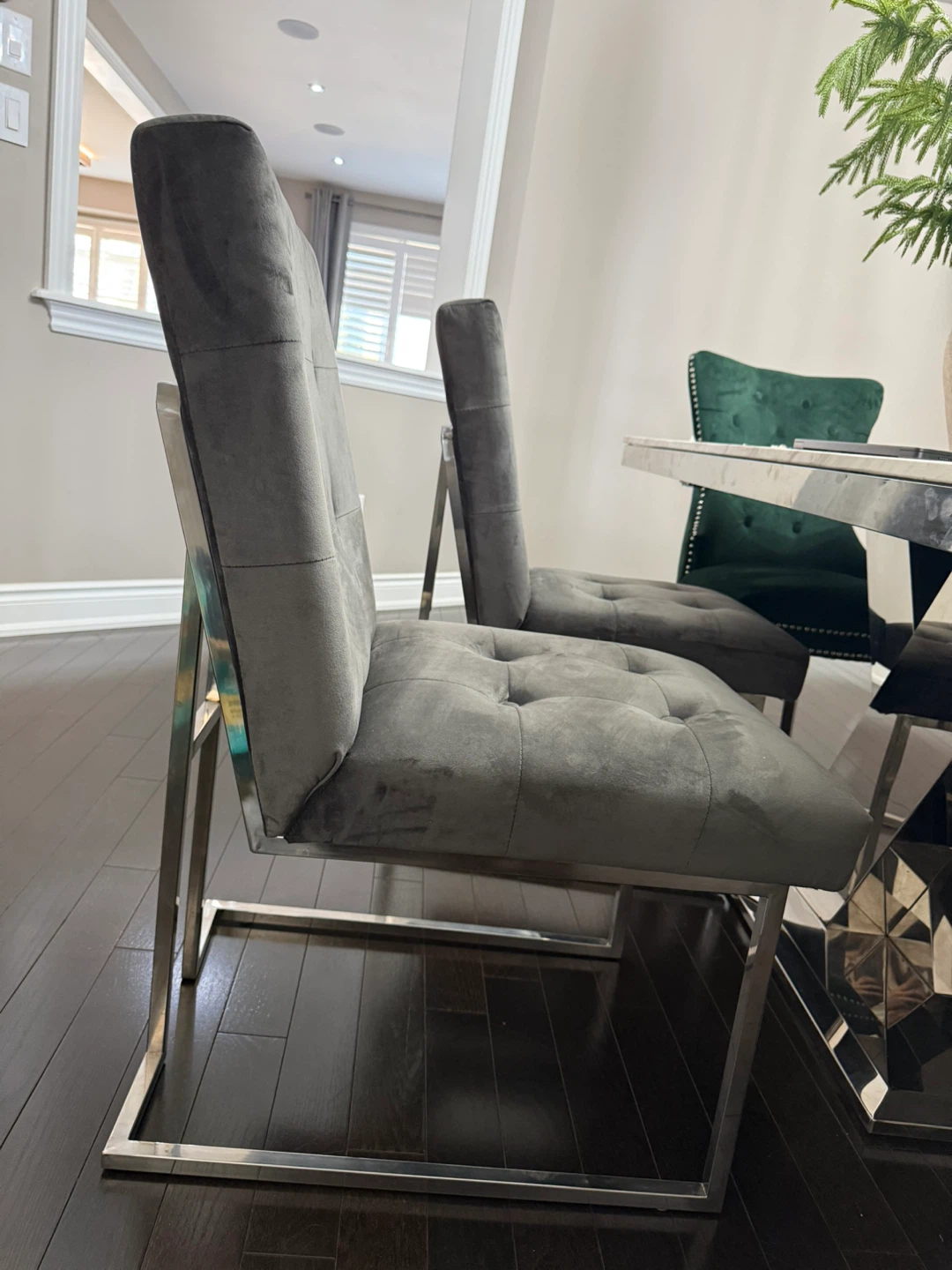 Set of 4 Grey Velvet Dining Chairs  & 2 green accent chairs - photo 3