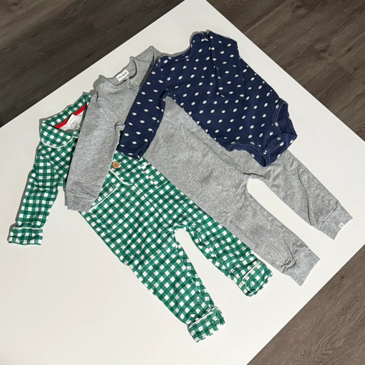 12-24m Baby Bundle: 2 Sleepers & 1 Bodysuit