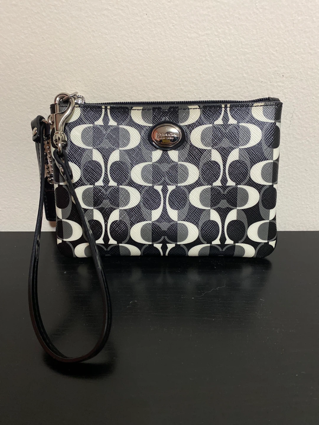 Coach Monochrome Wristlet - photo 2