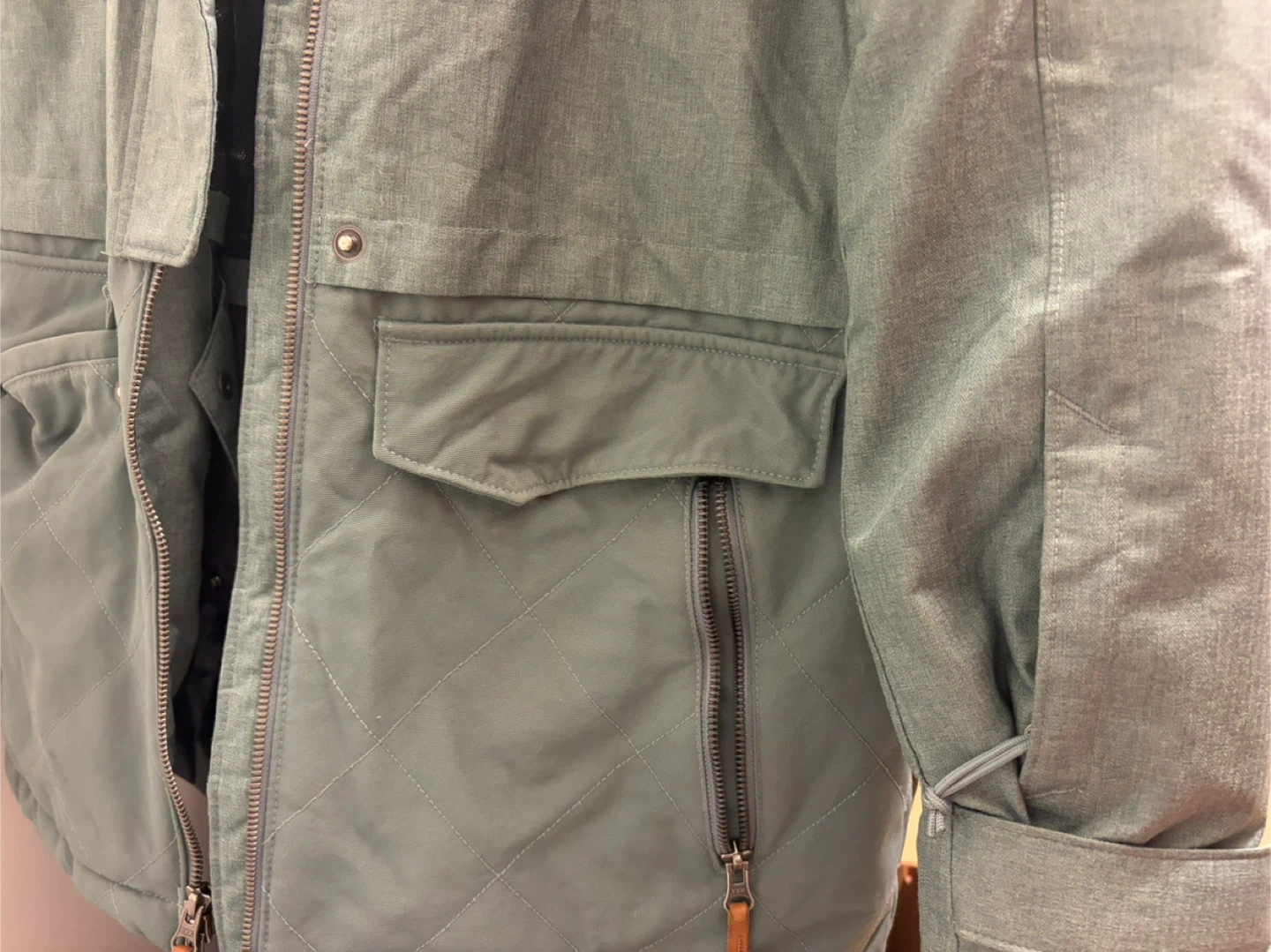 Columbia Women’s Winter Jacket – Size M - photo 5