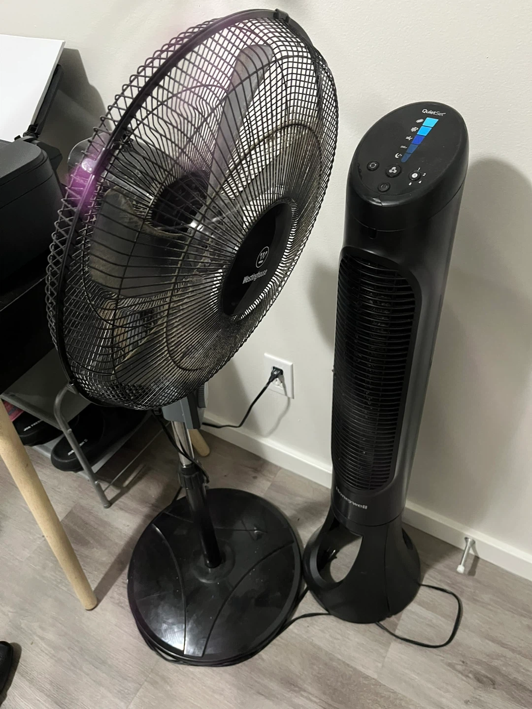 2 fans