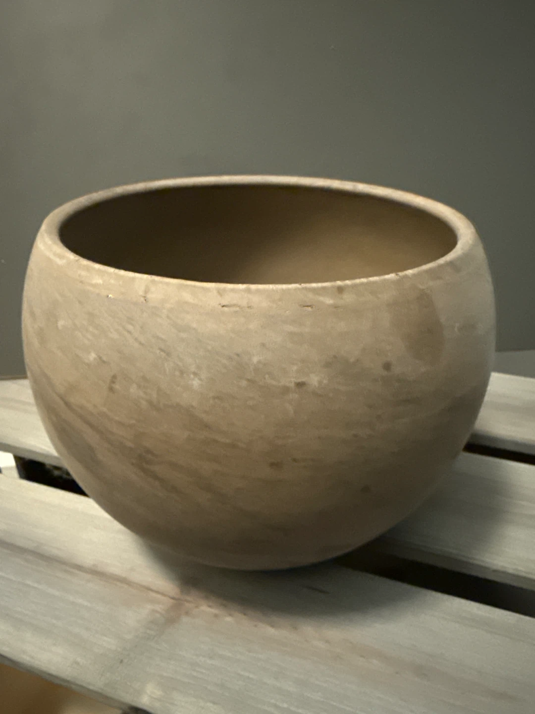 Round Terracotta Pot