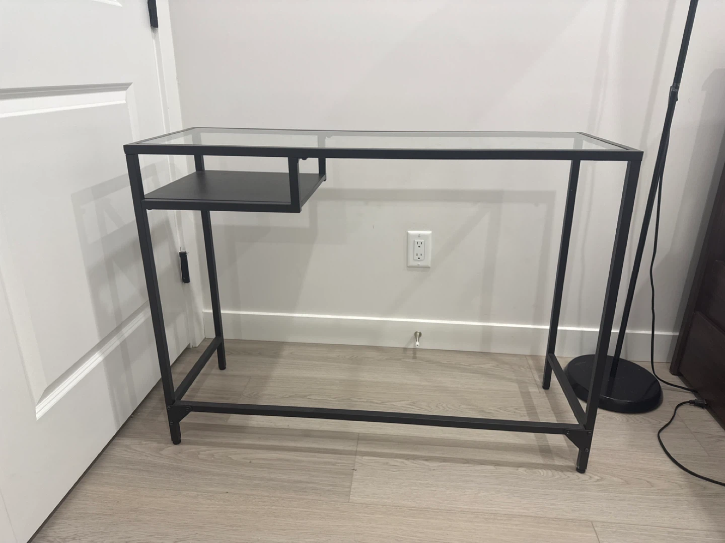 IKEA Table Desk - Glasstop 🥕 - photo 4
