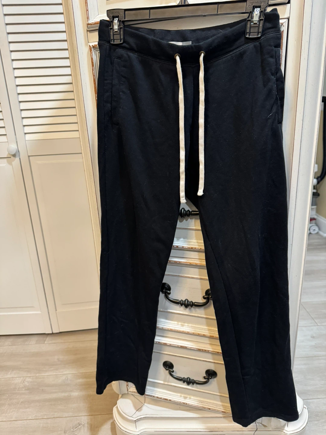Old Navy Black Sweatpants with Drawstring - photo 2