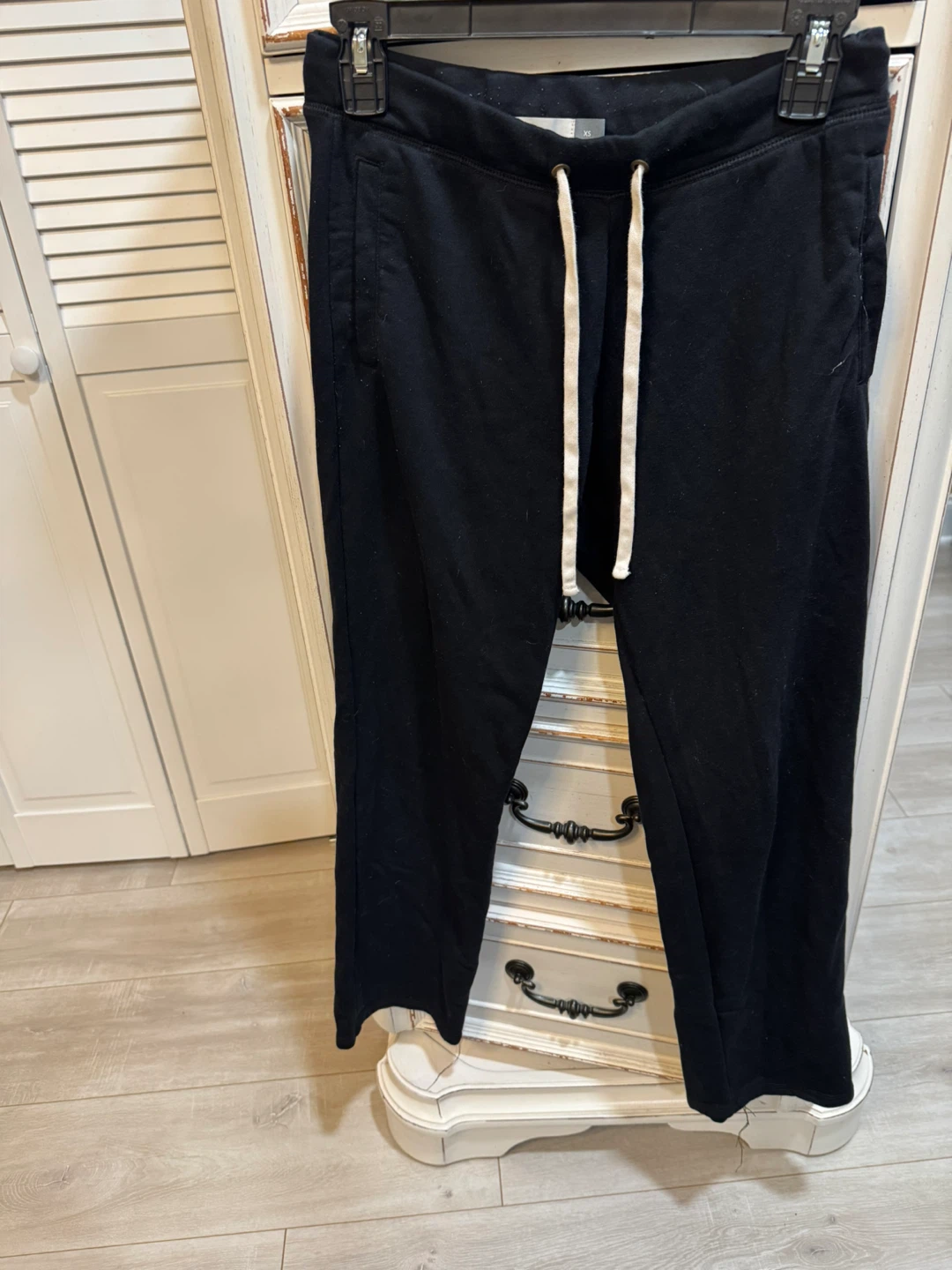 Old Navy Black Sweatpants with Drawstring - photo 5