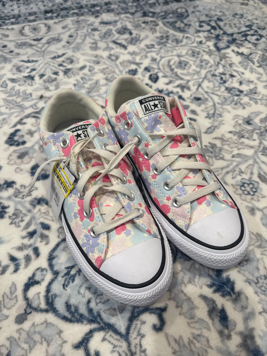 Converse All Star Floral Sneakers Size 5 kids fits US 7 women
