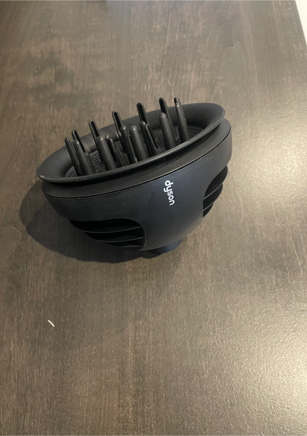 Dyson Diffuser and Smoothing Comb Attachments